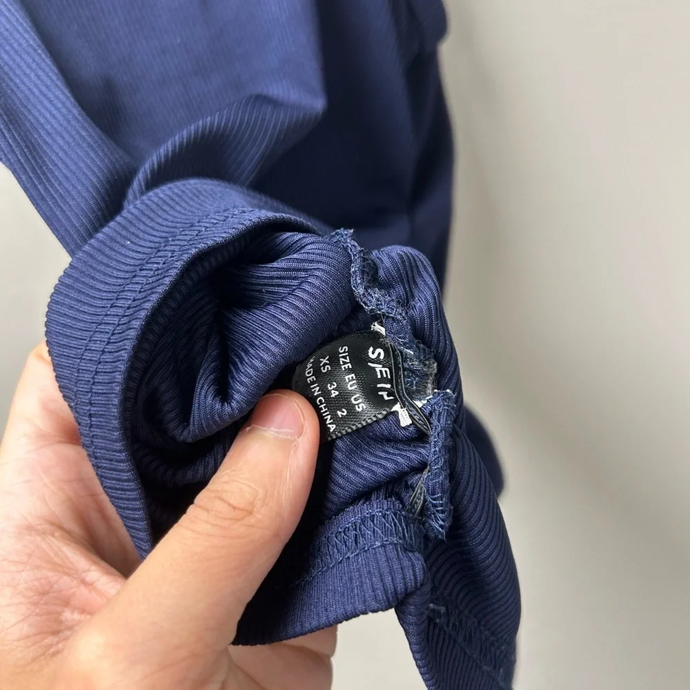 Shein‎ Blue Ribbed Tank Top - Picture 4 of 4